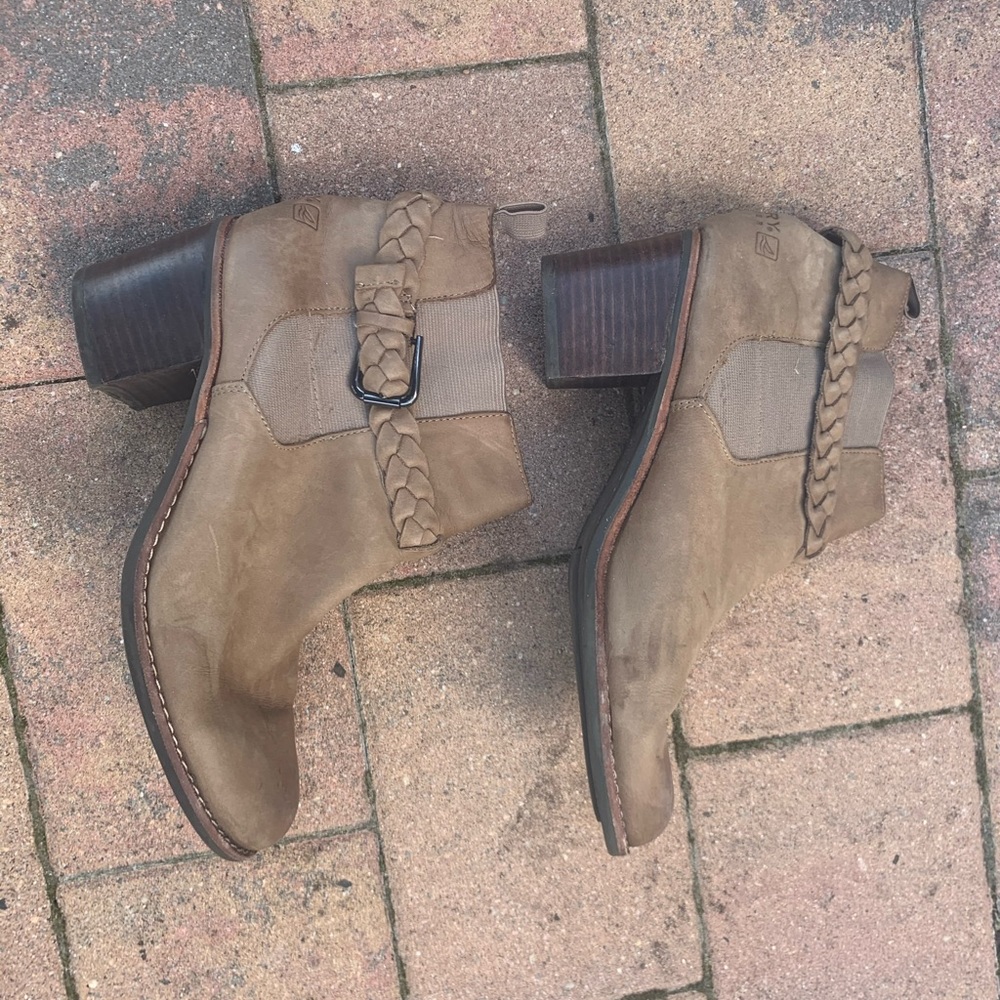 Sperry Booties in Taupe - Picture 1 of 4